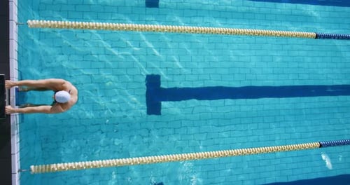 Swimmer training in a swimming pool