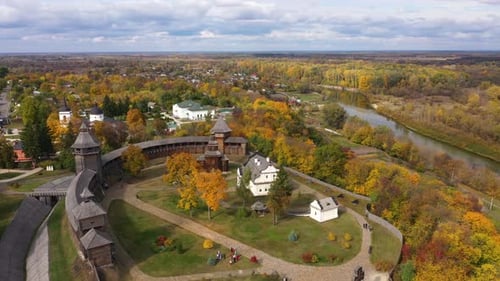 Vue panoramique aérienne de la forteresse de Baturyn en Ukraine