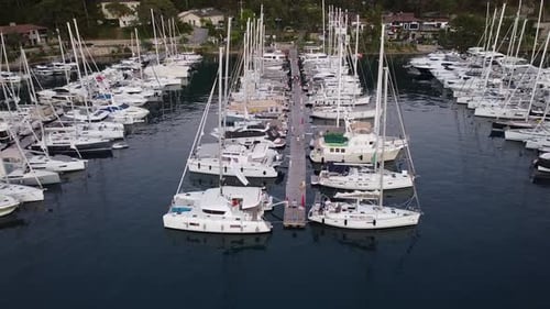 Vue aérienne du port de plaisance de Göcek