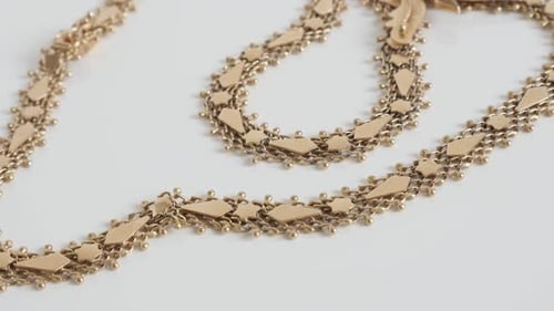 Gold Chain Necklace Detailed Close Up