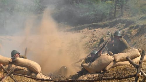 Soldiers falling on the battlefield, Ultra Slow Motion