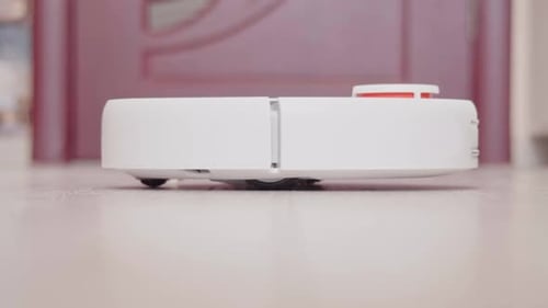 Robot Vacuum Cleaning Floor, Automated Technology