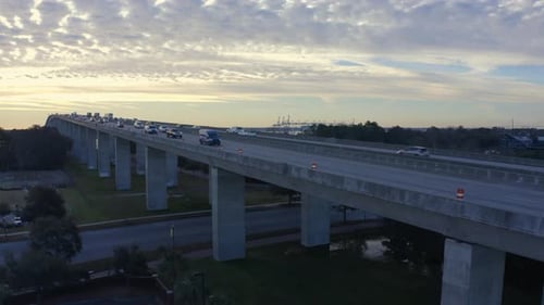 Slow rise near Mark Clark Expressway crossing the Wando River