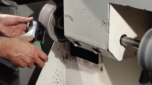 Shoe Polishing with Industrial Machine