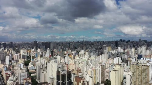 Sao Paulo, Brésil. Paysage panoramique des bâtiments du centre-ville