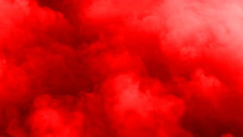 Nuages sanglants au crépuscule