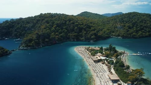 Die türkische Stadt Ölüdeniz wurde mit einer Drohne gefilmt