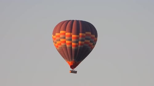 Hot Air Ballooning in the Sky