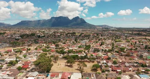 Kapstadt fliegt über Gebäude Drohnenaufnahmen Südafrika