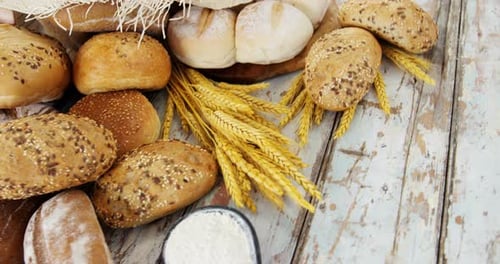 Various types of breads with wheat grains