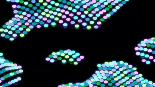 Motif pixelisé abstrait avec des cercles colorés ondulant comme des nuages sur un fond noir, sans soudure