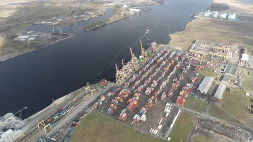 Luftaufnahme des Cargoports