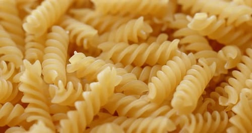 Uncooked fusilli