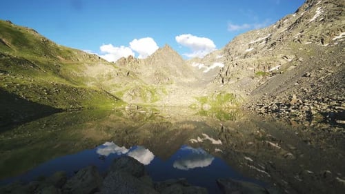 Lago de montaña