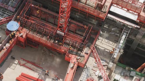 4K-Zeitraffer der Luftaufnahme der Baustelle Große Baustelle