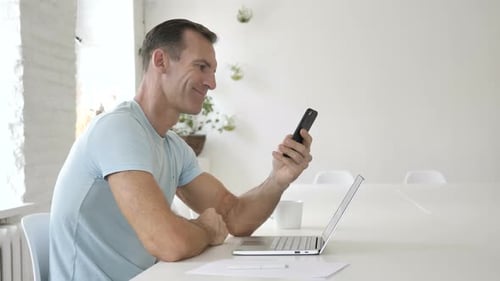 Browsing on Smartphone