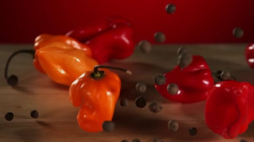 Peppers falling bouncing in ultra slow mo 1500fps - reflect surface - BOUNCING PEPPERS PHANTOM 008