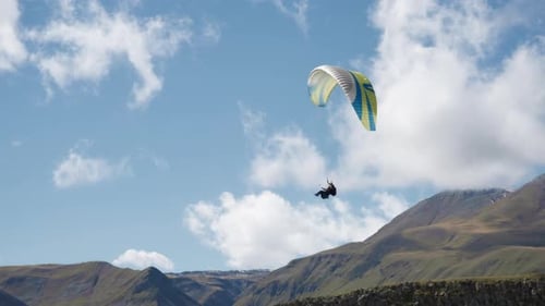 Deportes extremos en parapente