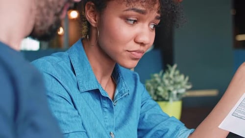 Excellente collaboration avec un collègue de travail