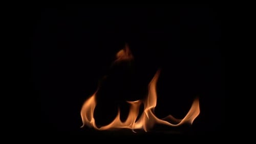 Kleine Flammen flackern
