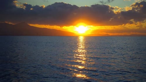 Wunderschöner Sonnenuntergang Und Meer