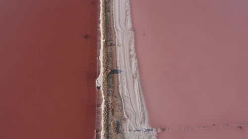 Estuaire salé de l'Ukraine et de l'Europe, Kuyalnik. La mer Morte en Ukraine.