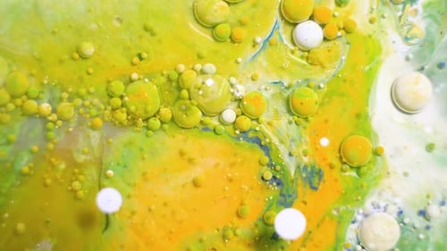 Abstrakte Bewegung von Acrylfarben