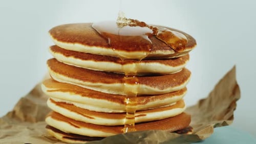 Pancake with honey syrup