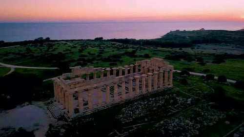 Temple de Sélinonte Sicile Italie Coucher de soleil sur le site archéologique de Sélinonte Sicilia
