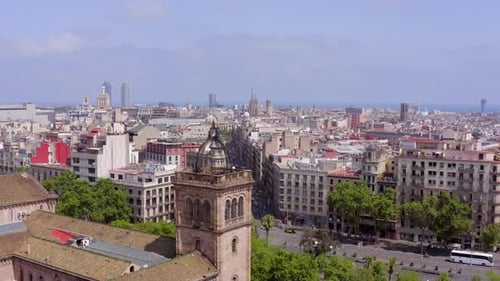 Horizonte e ruas da cidade de Barcelona