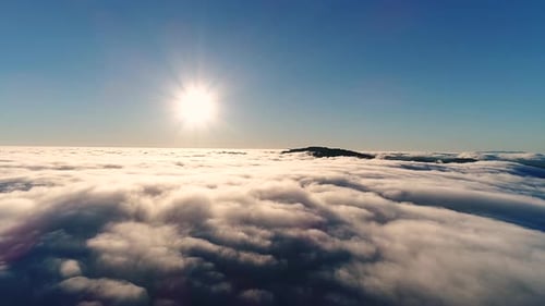 Über den Wolken