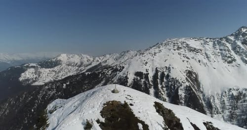 Alpen Kalte Berggipfel, Schnee, Eis, Tourismus, Sport, Öko-Reisen, Berge, Gipfel, Klippen, Felsen, Bergrücken
