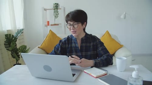 Konzept, einen Arbeitsplatz zu Hause zu haben