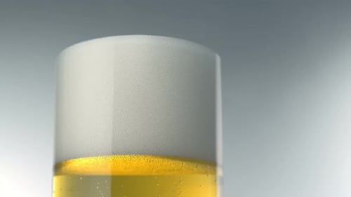 Bierschaumblasen im Glas, Zeitlupe