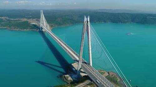 Brücke über das Meer