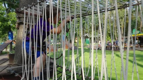 Safe Child Entertainment on Rope Trail