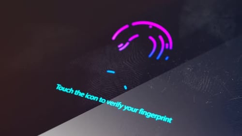 Ein Smartphone, das auf dem Bildschirm ein Symbol zur Überprüfung eines Fingerabdrucks anzeigt. Sicherheit.
