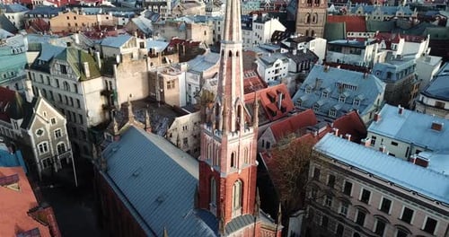 Vista aérea del casco antiguo de Riga 4 K
