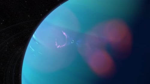 Vorbeifliegen um den Uranus-Planeten im Weltraum