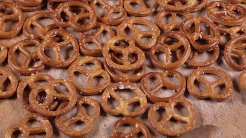 Delicious Salty And Crispy Cracker 16