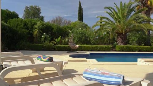 Luxuriöser Freizeitpool für Touristen