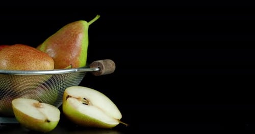 Fragrant Pears in a Colander Rotates Slowly.