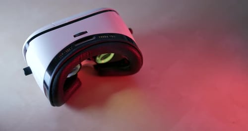 Ausstattung von Virtual-Reality-Geräten