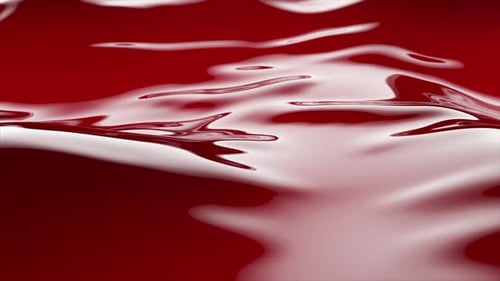 Schöne rote Wasseroberfläche
