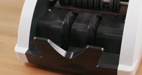 Money Counter Counts Renminbi Notes