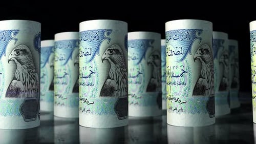 Les billets en dirhams des Émirats arabes unis roulent en boucle