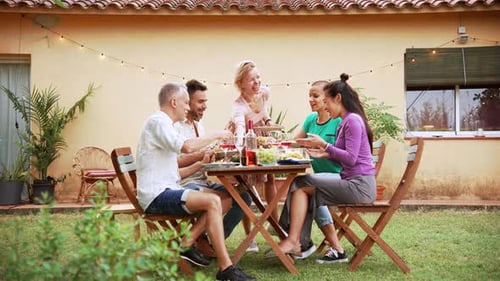 Friends Celebrate Friendship with Outdoor Backyard Gathering