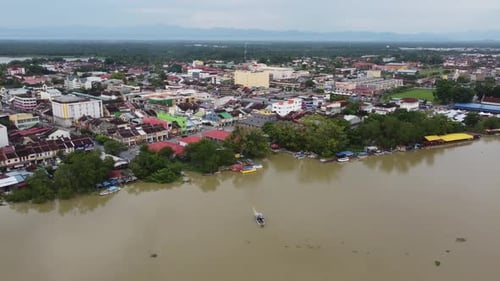 Passenger boat cross Sungai Perak