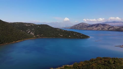 Beautyful Aerial View of Mountains River and Forest