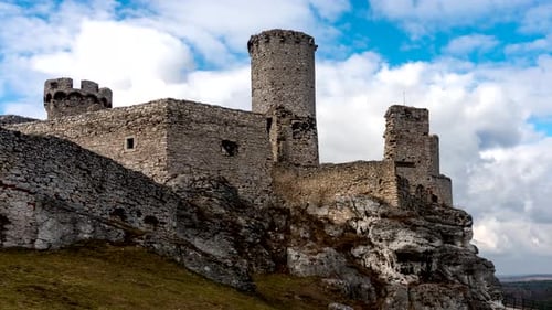 The old castle ruins of Ogrodzieniec fortifications.